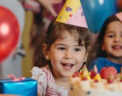 7 sinais de que seu filho vai amar ter uma festa com os amigos - Espaço Kids Buffet